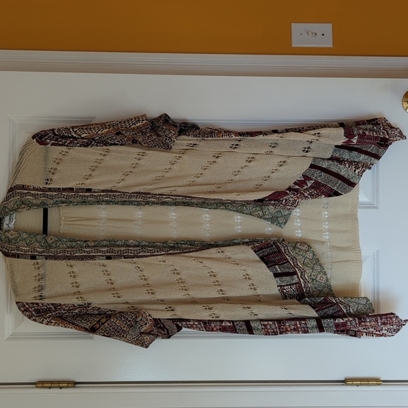 Arianna by Howard's Shawl - Picture 1 of 5